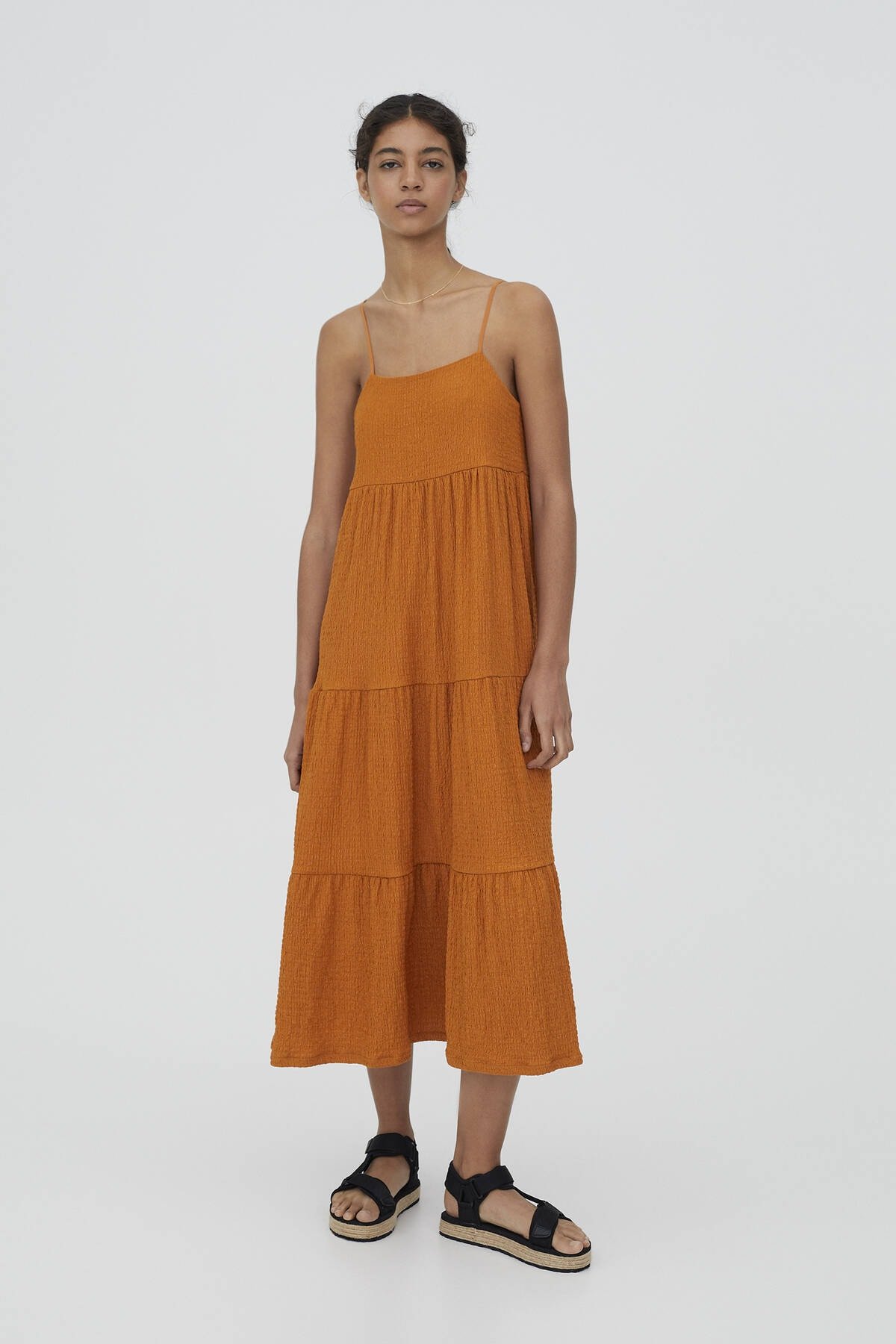 Pull & Bear Kavruk Turuncu Volanlı Askılı Midi Uzun Elbise ElbiseBul