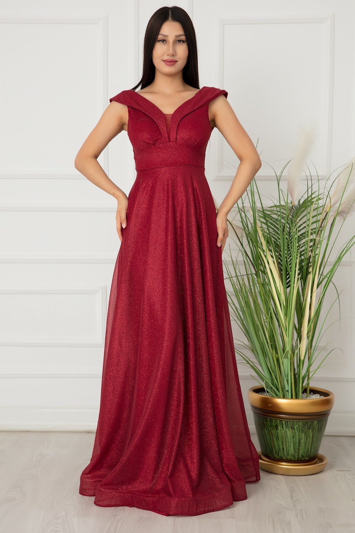 Pullimm Bordo Ruby Simli Tül Uzun Abiye Elbise Pullimm Bordo Ruby Simli Tül Uzun Abiye Elbise