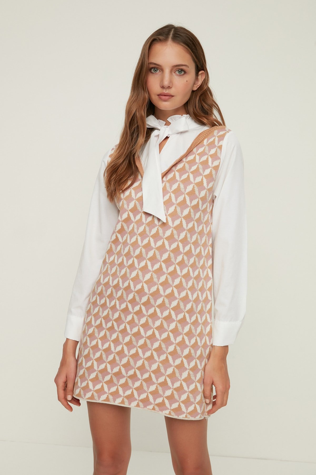 Trendyolmilla Camel Jakarlı Mini Triko Elbise Trendyolmilla Camel Jakarlı Mini Triko Elbise